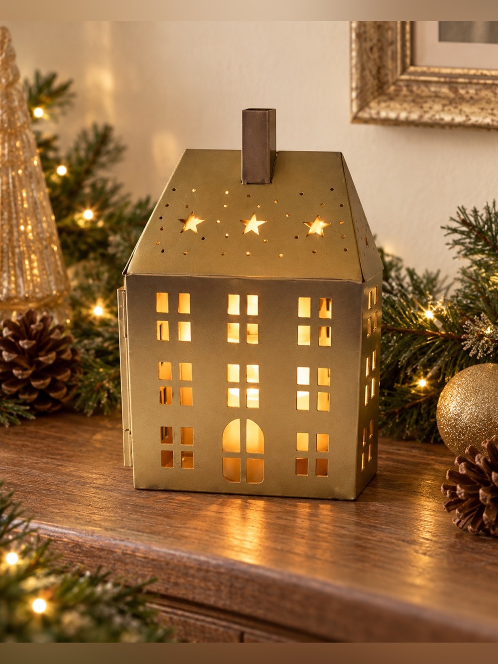 St. Nicholas Square Gold Metal House Tealight Candle Holder NWT